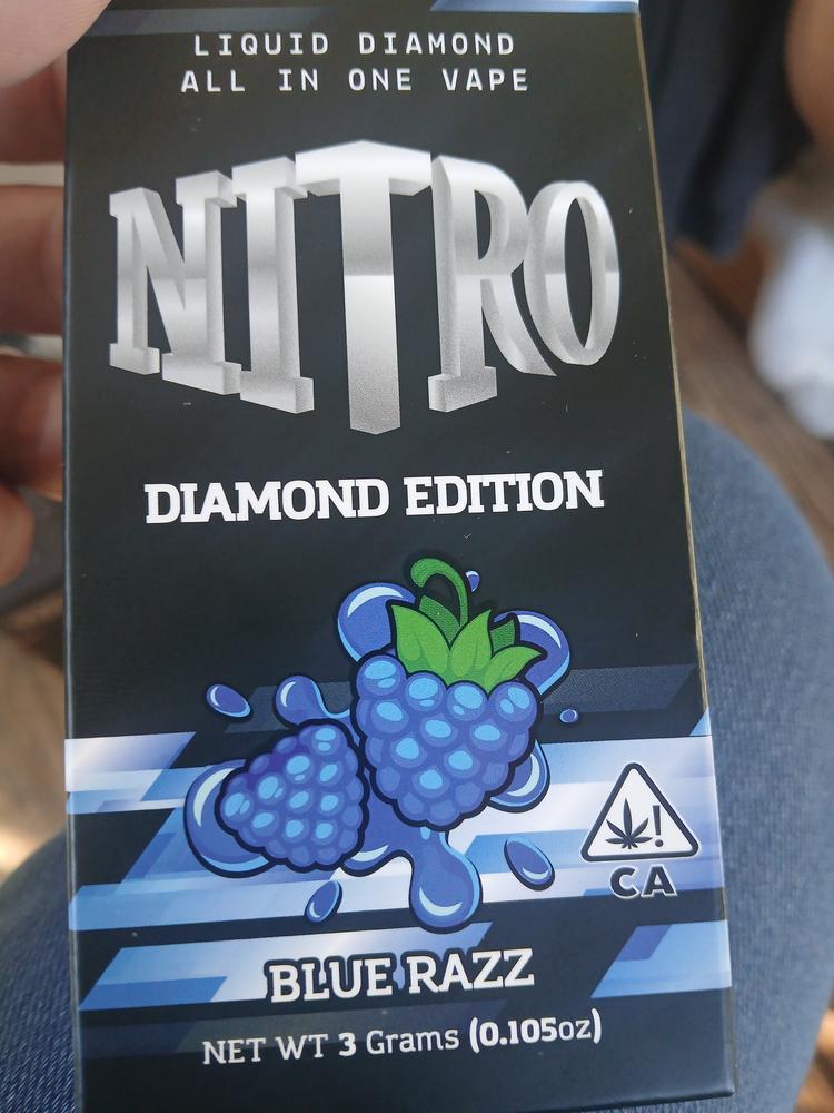 Nitro Diamond Disposable (3g) - Blue Razz - Customer Photo From Kandace Pierce