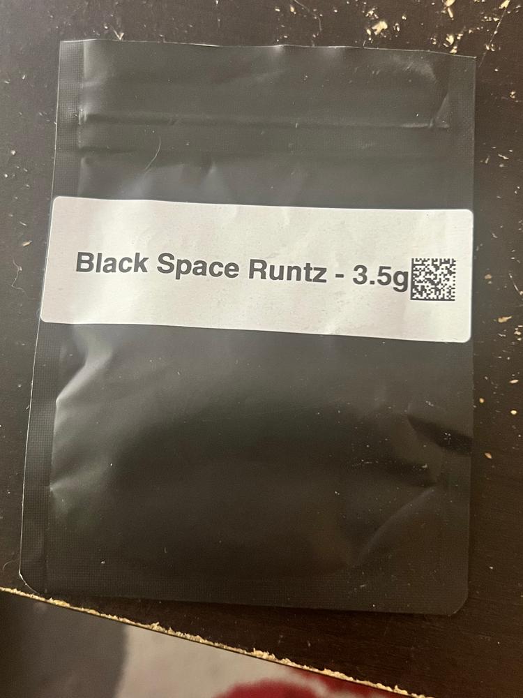 Black Space Runtz - Customer Photo From Richard Suarez