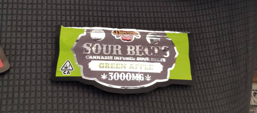 Devour Sour Belts (3000mg) – Green Apple - Customer Photo From Benjamin Holsinger