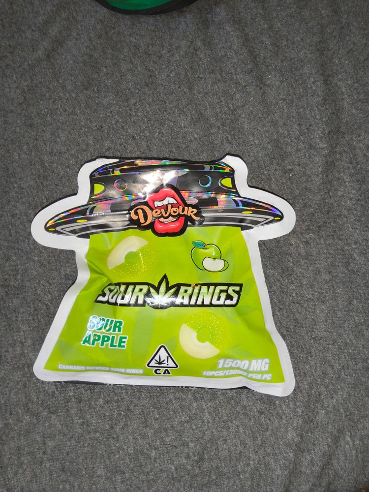 Devour Edibles (1500 mg) - Anillos de manzana ácida - Foto del cliente James Watkins