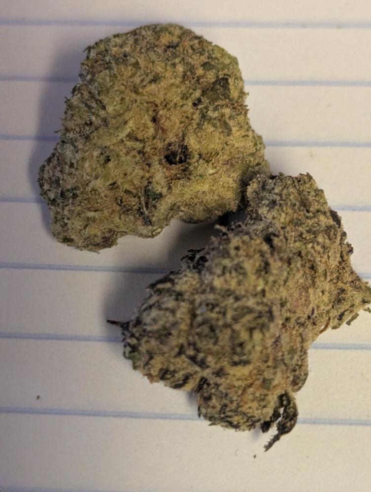 Rose Runtz - 28 grams - Customer Photo From Robert Schaefer