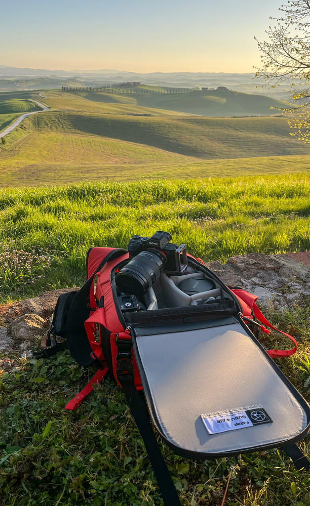 Guru 4 AIR | 24L Adventure Modular Daypack - Customer Photo From Andrea Burla