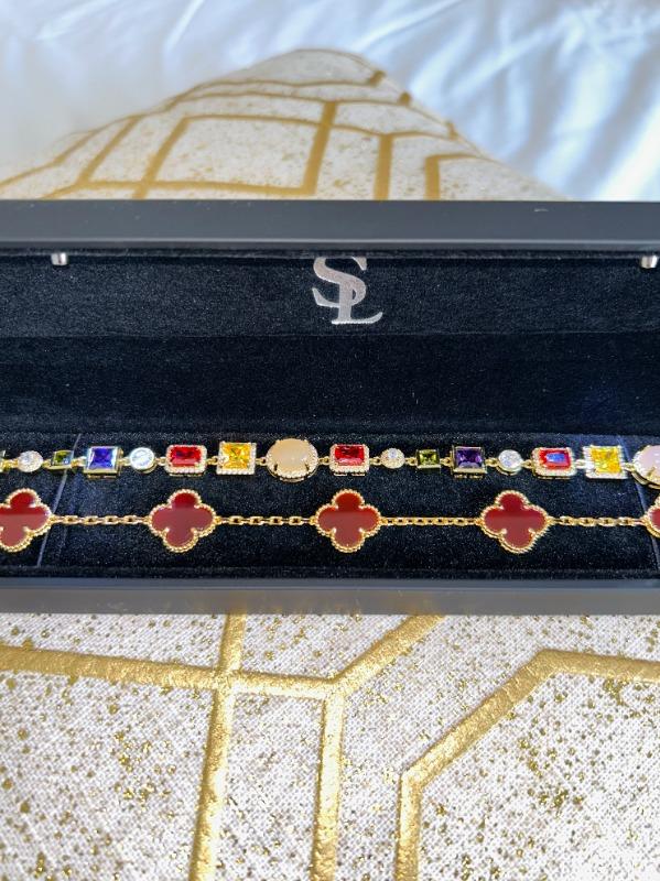 BRACELET TRÈFLE - Customer Photo From Amir B.