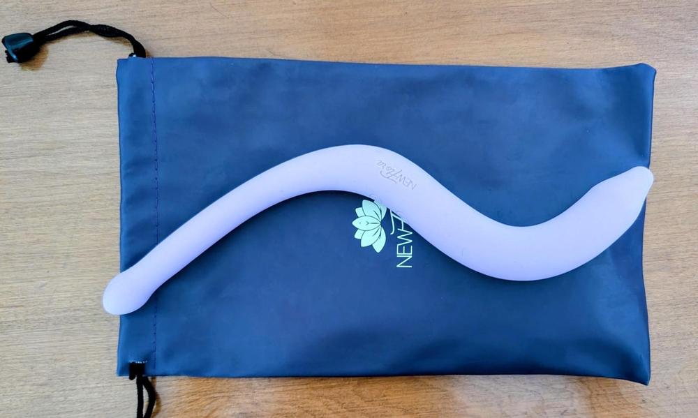 NewFlora | Vibrating Pelvic Wand
