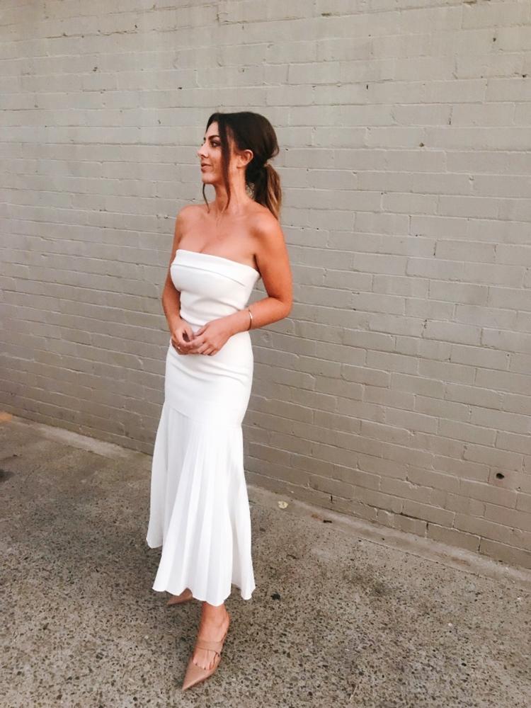 Linear Crepe Pleat Strapless Dress White - Customer Photo From Toneya P.