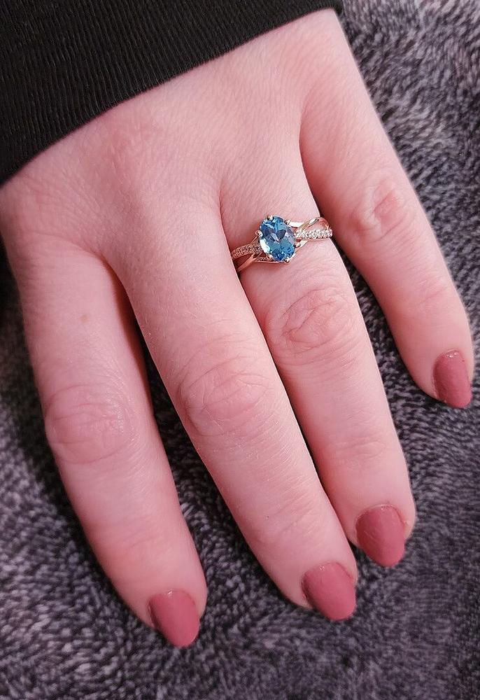 Sterling Silver Oval Cut Gemstone Ring with Twisted Band and