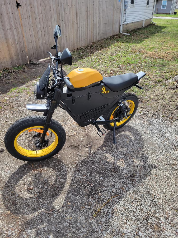 HappyRun G100 Pro Fastest 6000W Electric Bike Motorcycle - Customer Photo From Brandon sullins