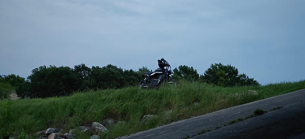 HappyRun G100 Pro Fastest 6000W Electric Bike Motorcycle - Customer Photo From Alexander Chambliss 