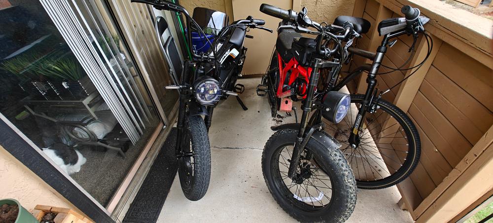 HappyRun G100 Pro Fastest 6000W Electric Bike Motorcycle - Customer Photo From Alexander Chambliss 