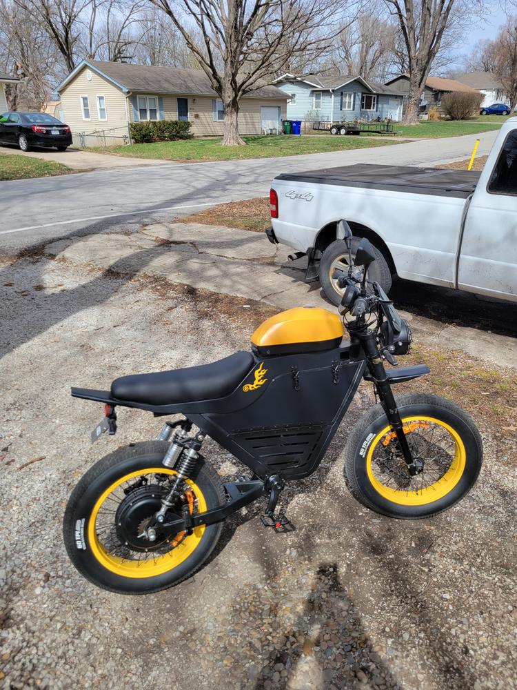 HappyRun G100 Pro Fastest 6000W Electric Bike Motorcycle - Customer Photo From Brandon sullins