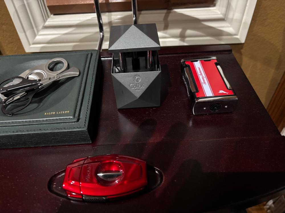 Colibri Quasar Two-in-One Desktop Cigar Cutter - Customer Photo From Michael Yaghi
