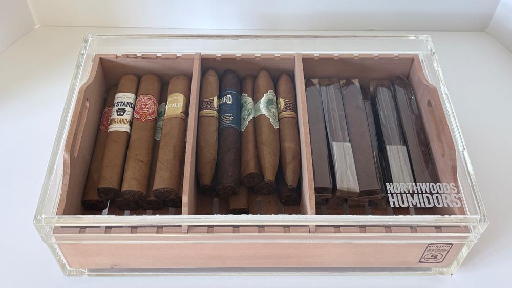 Large Acrylic 75-Cigar Humidor Powered by Boveda - Customer Photo From Ray Cunningham