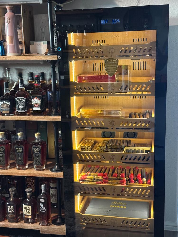 Yohtron YC-288 Premium Series Classic Black 1,700-Cigar Electric Humidor - Customer Photo From Scott Walston