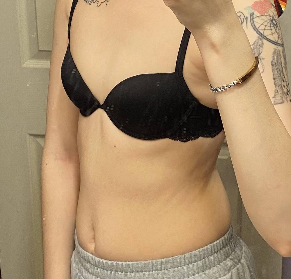 Zoe - Customer Photo From Mariah G.