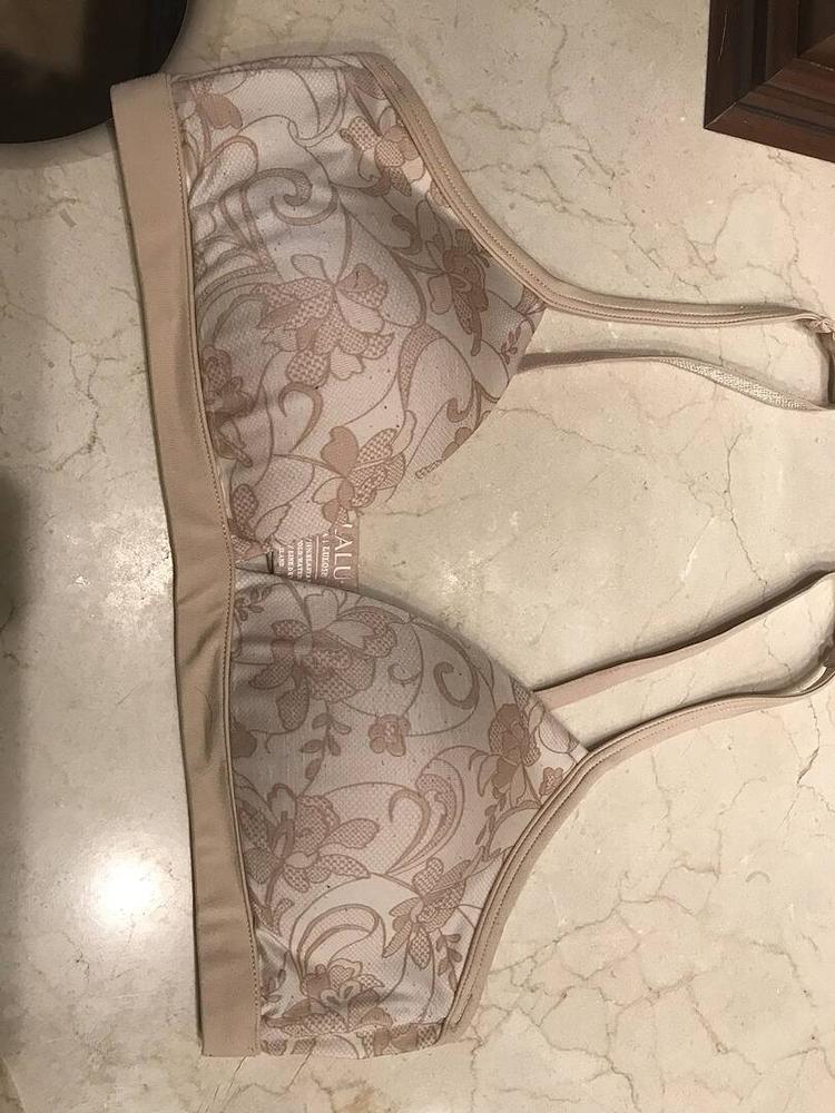 Zoe - Customer Photo From Cronin