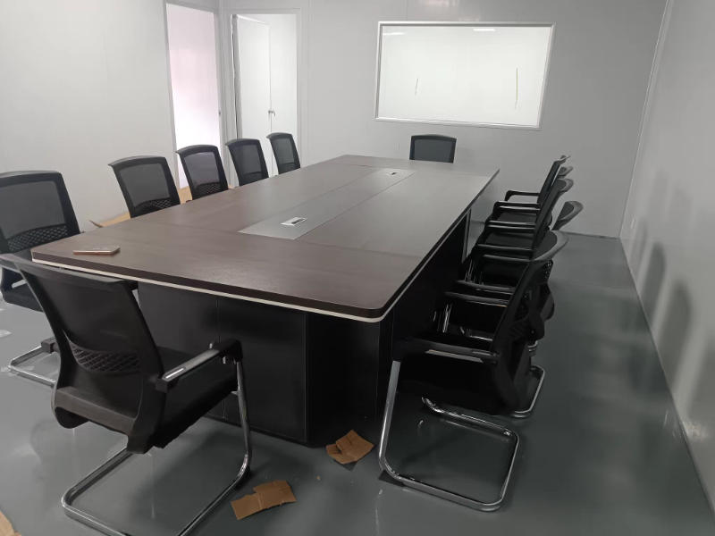 Classic Rectangular Office Desk – Ideal for Meetings - Customer Photo From Olivia James