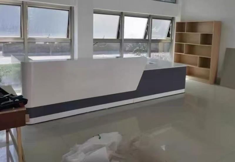 Lacquer Office Reception Desk – Curved Counter for Lobby & Consultation - Customer Photo From Eric Turner