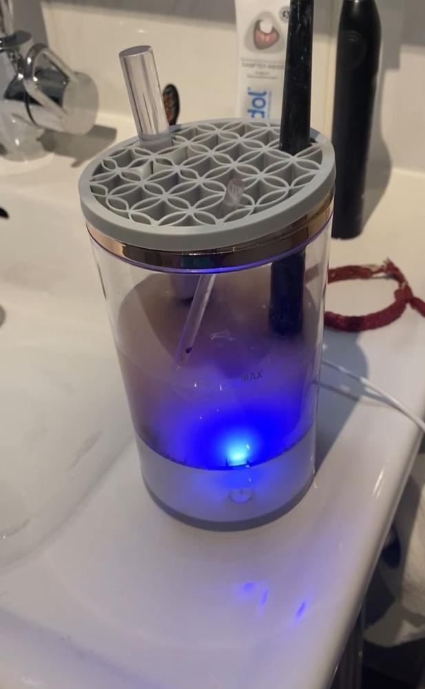 Temaris Vitaluxe - Garaniert hygienisch reine Pinsel! - Customer Photo From Lotta S.