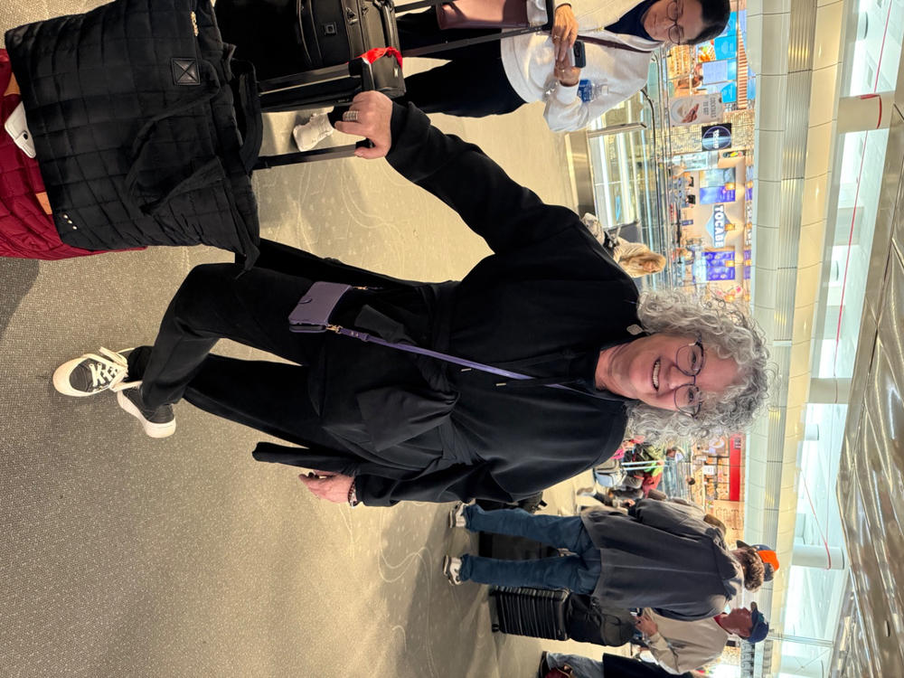 PRETTY SIMPLE FAST PASS - Customer Photo From Amy Levitt