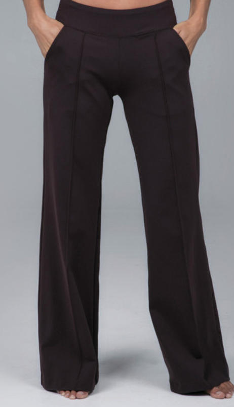 Super Flare Pants - Comme Coco