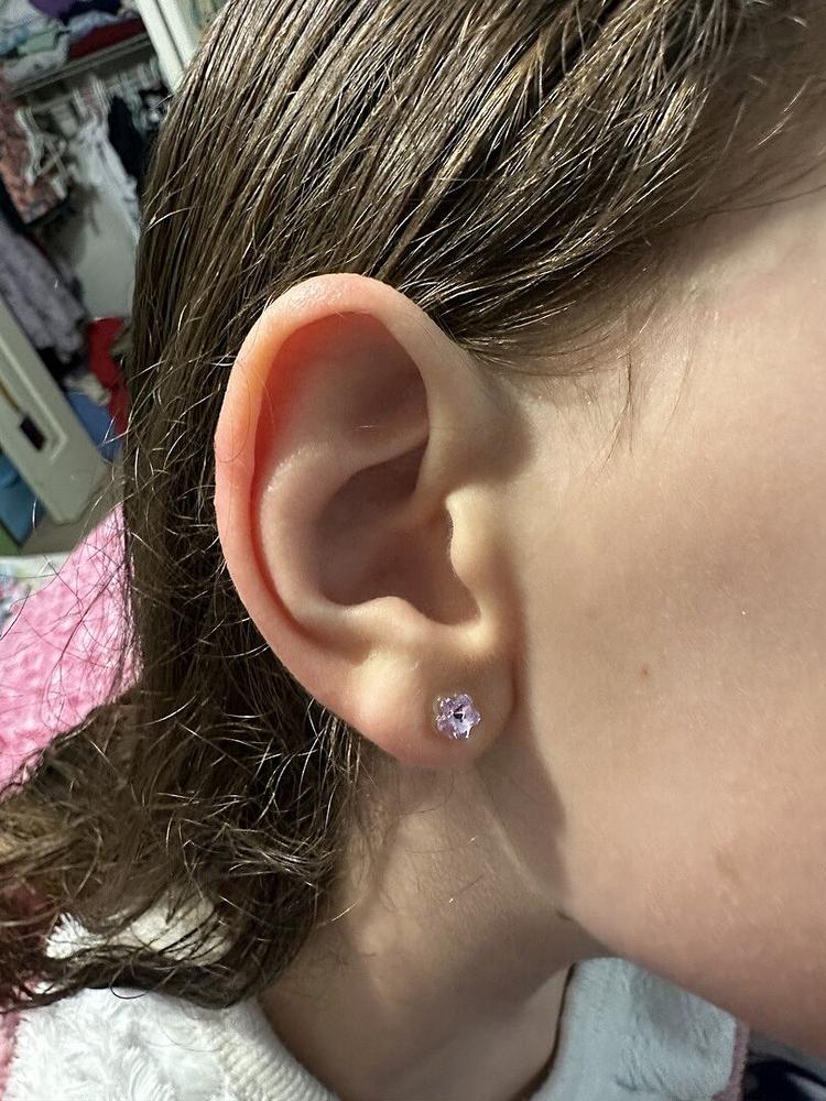 Medical Plastic 6mm Flower Earrings - Customer Photo From Laura Y.