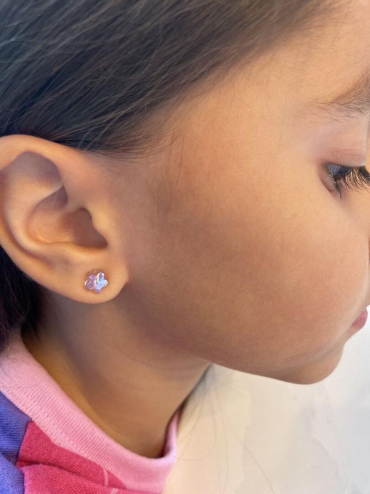 Medical Plastic 6mm Flower Earrings - Customer Photo From Lupita Q.