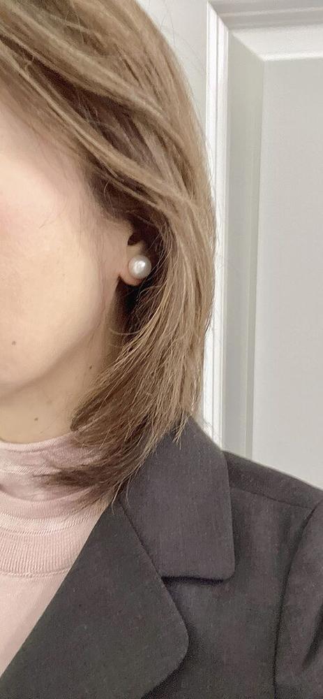 White Pearl Earrings - Customer Photo From Haiqing K.