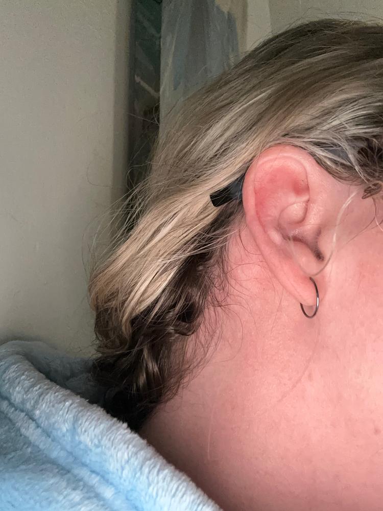 Safety Ear Rings - Customer Photo From Alicia Robben