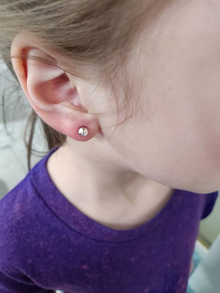 Medical Plastic Dangle Daisy Earrings - Customer Photo From Christi R.