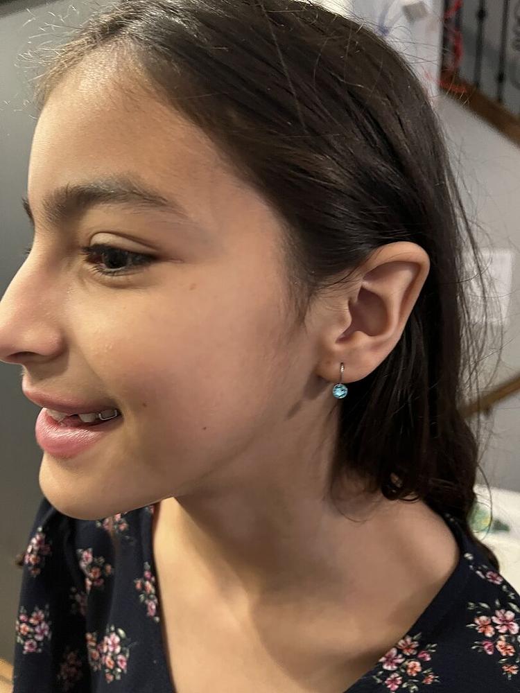 Pendant Bezel 5mm Crystal Earrings - Customer Photo From Rosalinda T.