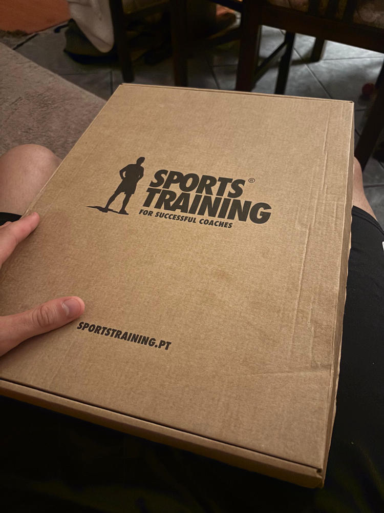 Coach Folder Football - Customer Photo From Carolina Freire
