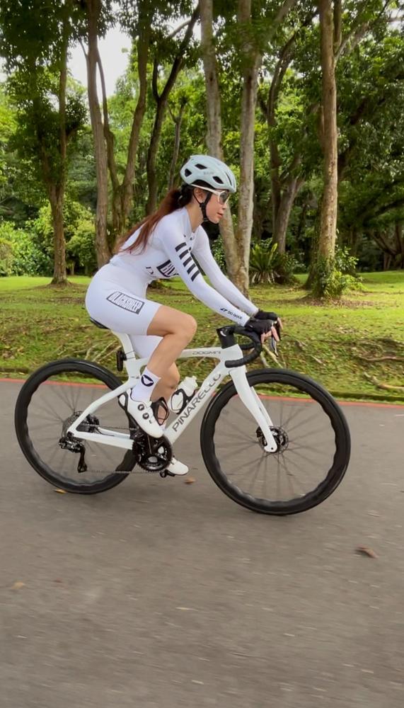 Perfect Crew Socks - White - Customer Photo From Shirley Eng