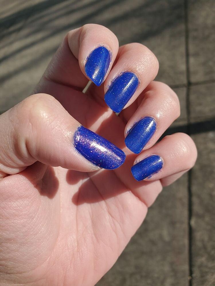 ブルーアラゴナイトユニコーン♡羽♡No.160 Cobalt Blue Unicorn Pee Shimmer Nail Polish - Cirque Colors