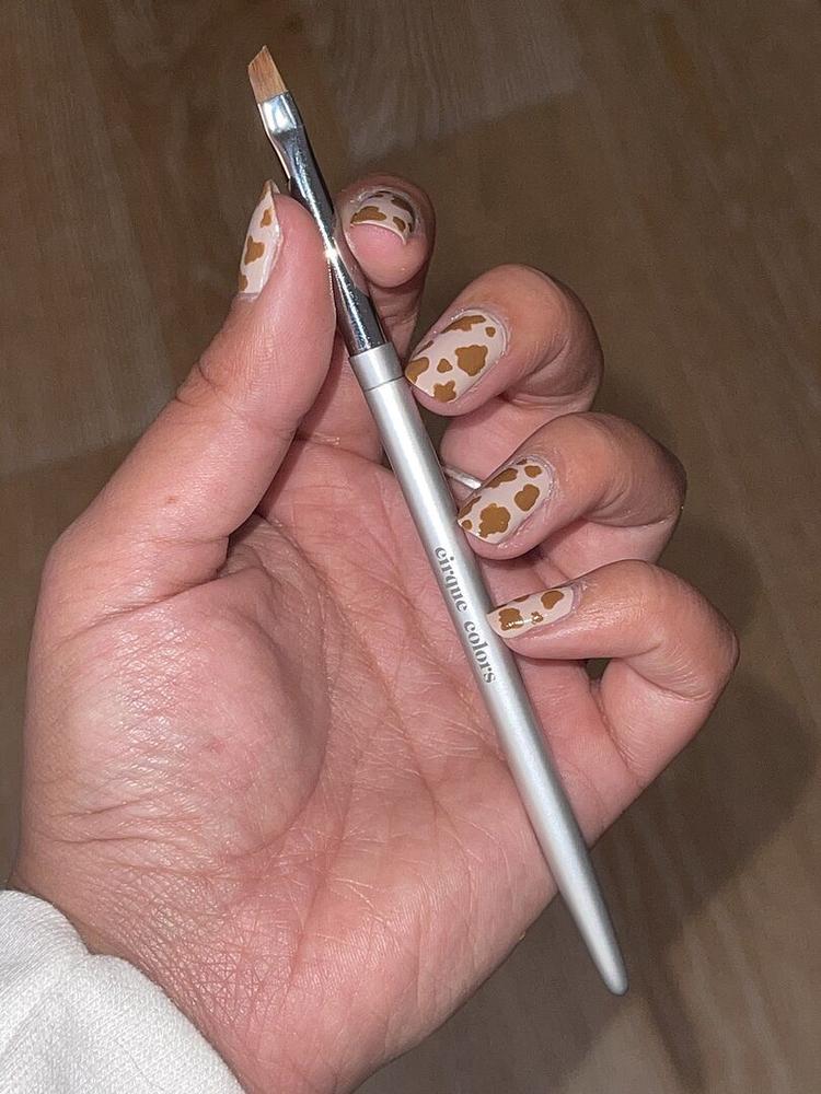 Precision Clean Up Brush - Customer Photo From Kelly O.