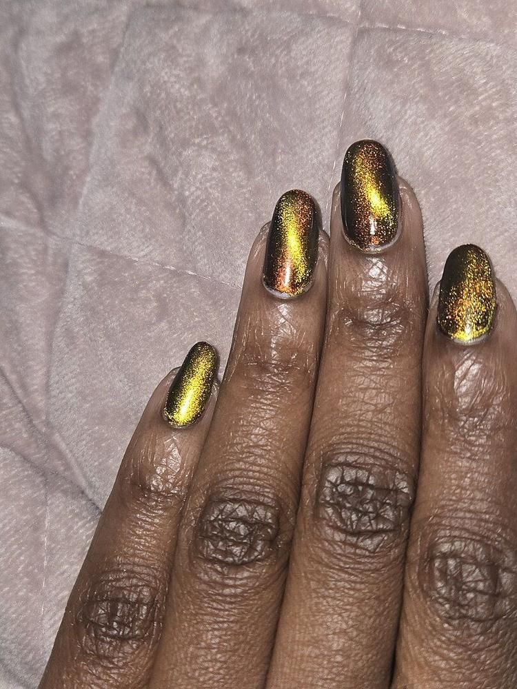 Delusions of Grandeur - Customer Photo From Sherleia l.