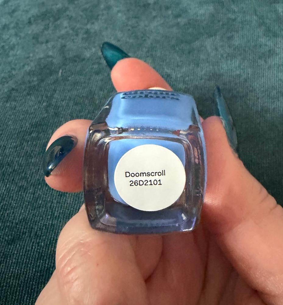 Neon UV Black Light Reactive Neon Periwinkle Crème Nail Polish