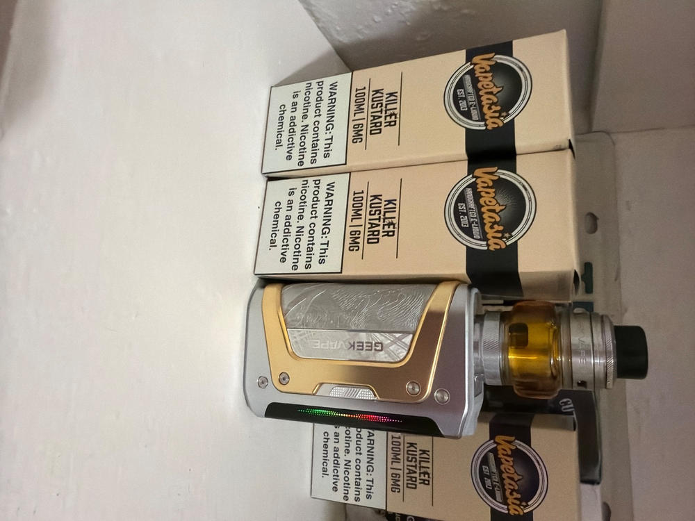 Killer Kustard E-Liquid Vapetasia 100ml - 6 MG - Customer Photo From Jason Williamson