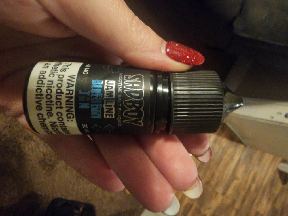 Blueberry Jam SADBOY JAM LINE SALT  30ml - 48 MG - Customer Photo From AMBER CULP