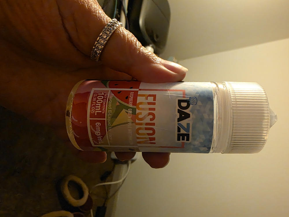 Raspberry Green Apple Watermelon ICED 7 DAZE FUSION 100ml - 6 MG - Customer Photo From Anna Sheeley