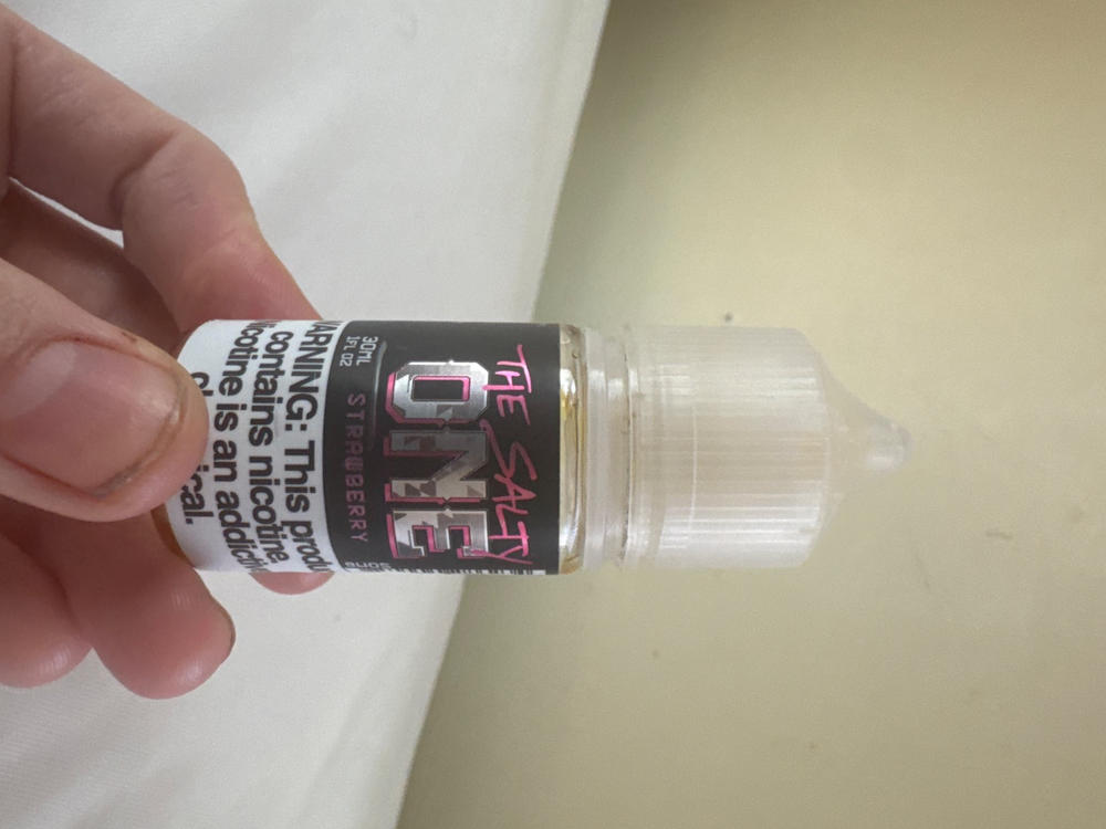 Strawberry THE SALTY ONE 30ml - 50 MG - Customer Photo From Sean OConnor