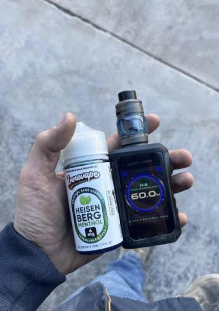 Heisenberg Berry Menthol INNEVAPE 100ml - 3 MG - Customer Photo From Hugo Hernandez
