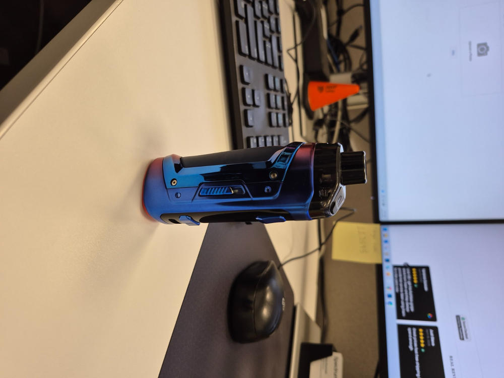 Geek Vape B100 Boost PRO 2 Pod Kit - Blue Red - Customer Photo From Adrian Bowman