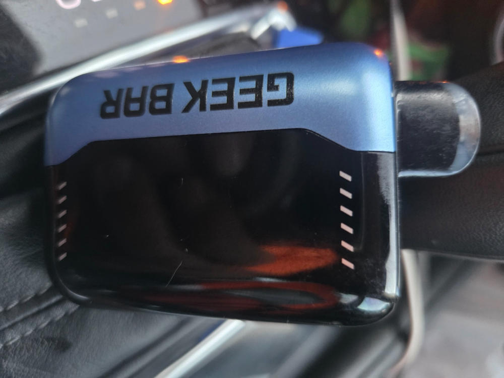 Geek Bar Pulse X Disposable Vape | 25K Puffs - Meteor Edition - Strawberry Watermelon - Customer Photo From Eurico Campos