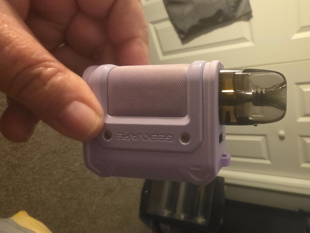 GeekVape Q Replacement Pods - 3mL - 0.4ohm - Customer Photo From Anna Sheeley