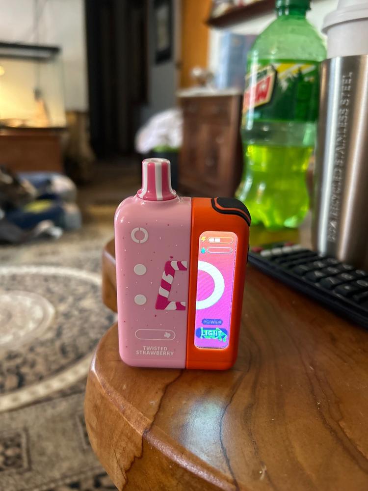 Off Stamp X-Cube Disposable Pod | 25K Puffs - Sweet Cube - Twisted Strawberry - Customer Photo From Anonymous