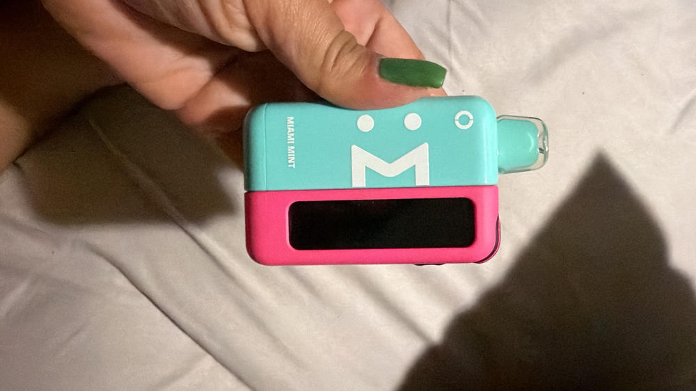 Off Stamp X-Cube Disposable Pod | 25K Puffs - Ice Cube - Double Mint - Customer Photo From Ofelia Castillo