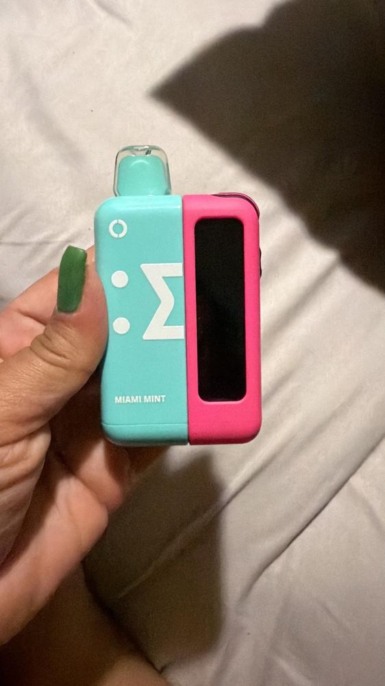 Off Stamp X-Cube Disposable Pod | 25K Puffs - Ice Cube - Double Mint - Customer Photo From Ofelia Castillo