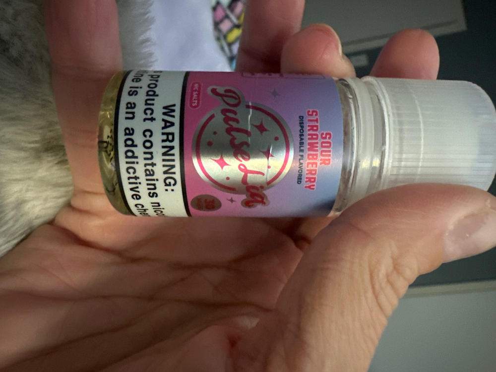 Sour Strawberry - Pulse Liq Salt 30ml - 30 MG - Customer Photo From Anonymous