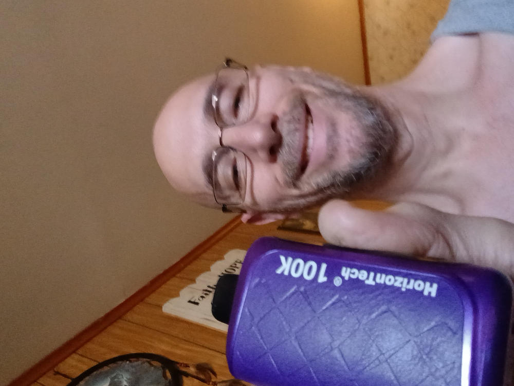 HorizonTech 100K Disposable | 100K Puffs - Blue Razz Slush - Customer Photo From Brian Biddinger