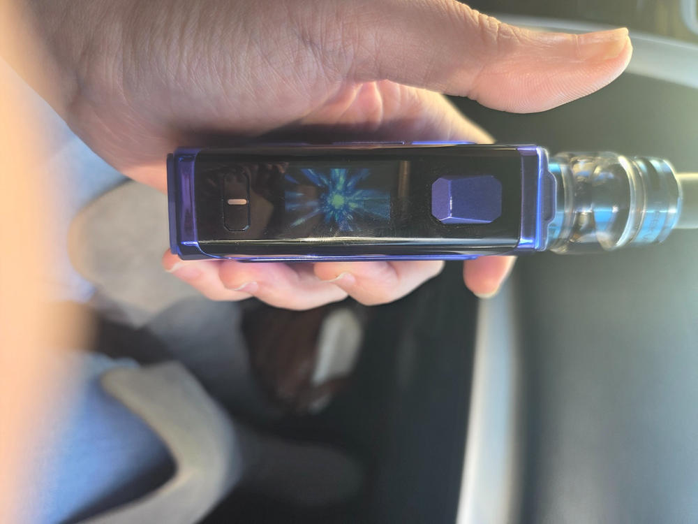 GeekVape Aegis Legend 5 200W Starter Kit - Twilight Blue - Customer Photo From Dana Halliburton
